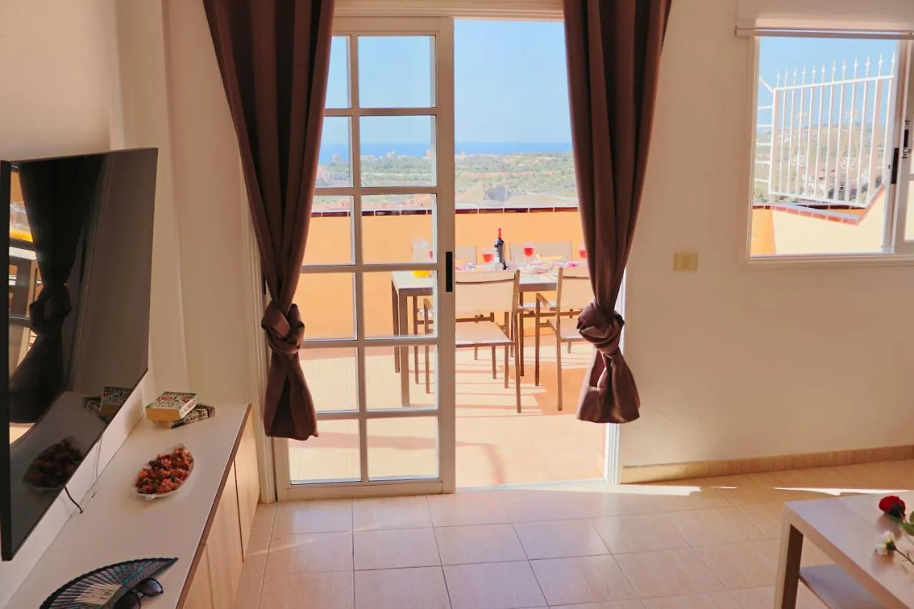 Ferienwohnung Sunset In The Heights Ocean View - Heated Pool Los Cristianos  Los Cristianos (Tenerife)